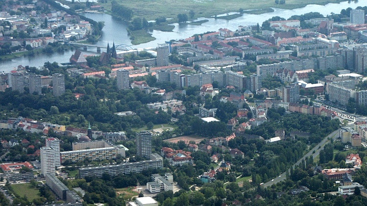 Wir passieren Frankfurt / Oder