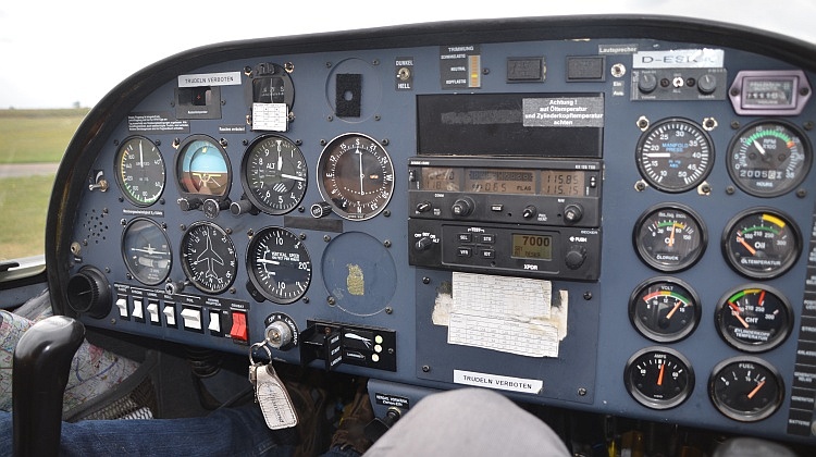 Gegen 11:30 ist es soweit: Der Motor läuft