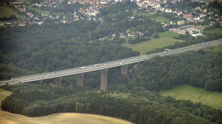 Die Autobahn A4 bei Siebenlehn