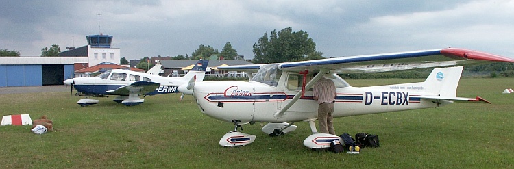 Das Tagesziel ist erreicht, wir sind auf Wangerooge gelandet. Wangerooge Flugplatz